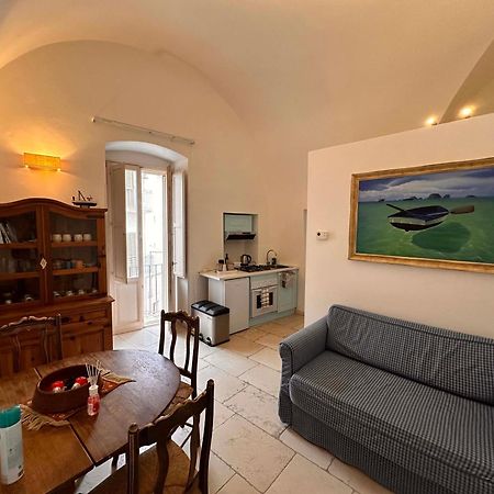 Casa Vacanze San Salvatore Centro Storico Monopoli Exterior foto