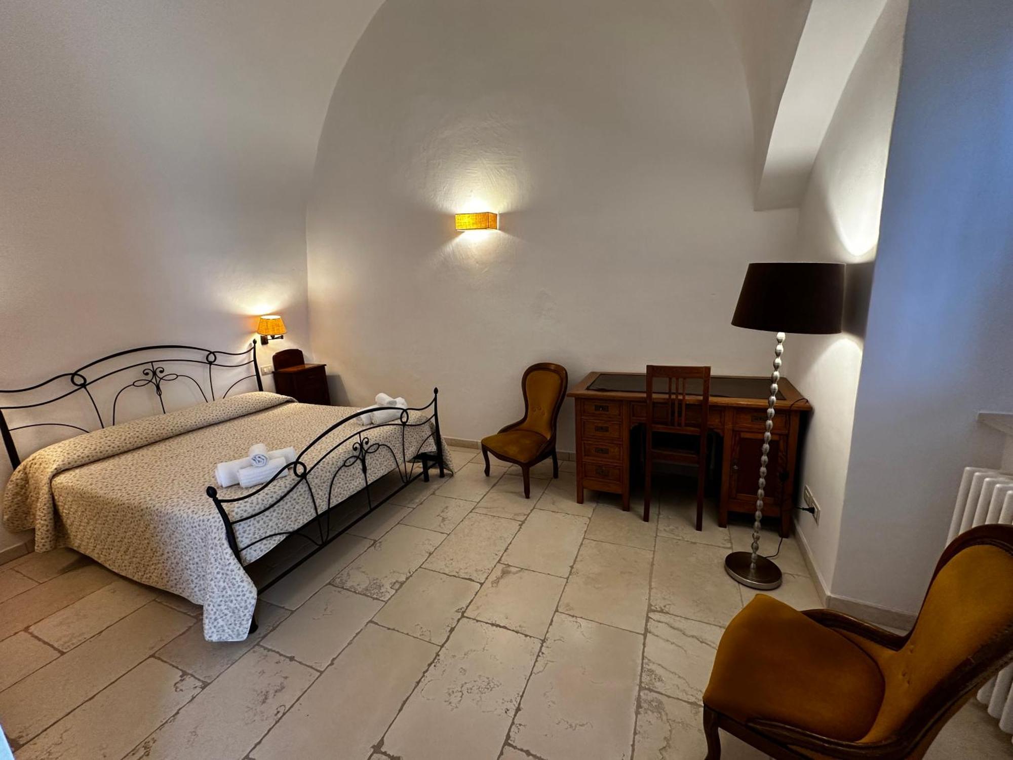 Casa Vacanze San Salvatore Centro Storico Monopoli Exterior foto